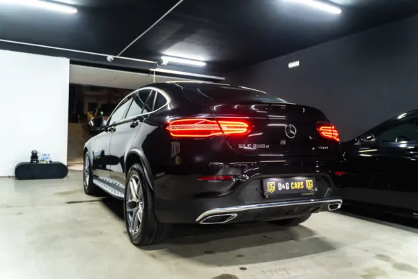 Mercedes-Benz GLC 250 d Coupé AMG Line 4-Matic 20