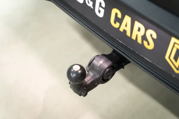 Porsche Macan Outro 28