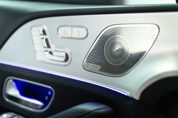 Mercedes-Benz GLE 350 de 4Matic 8