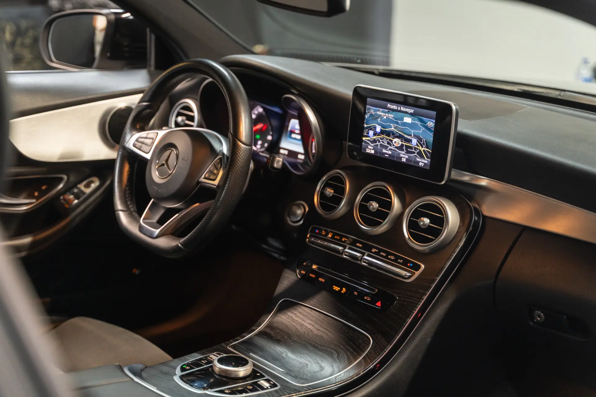 Mercedes-Benz C 250 d AMG Line Aut. 10
