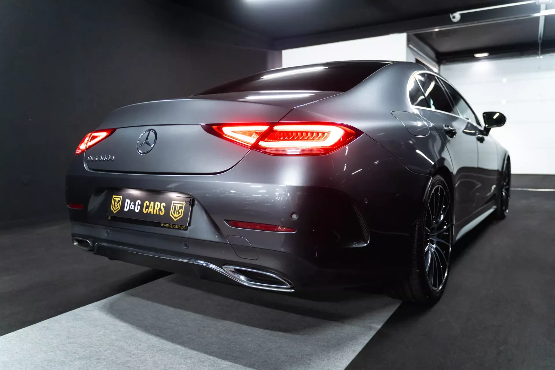 Mercedes-Benz CLS 300 14