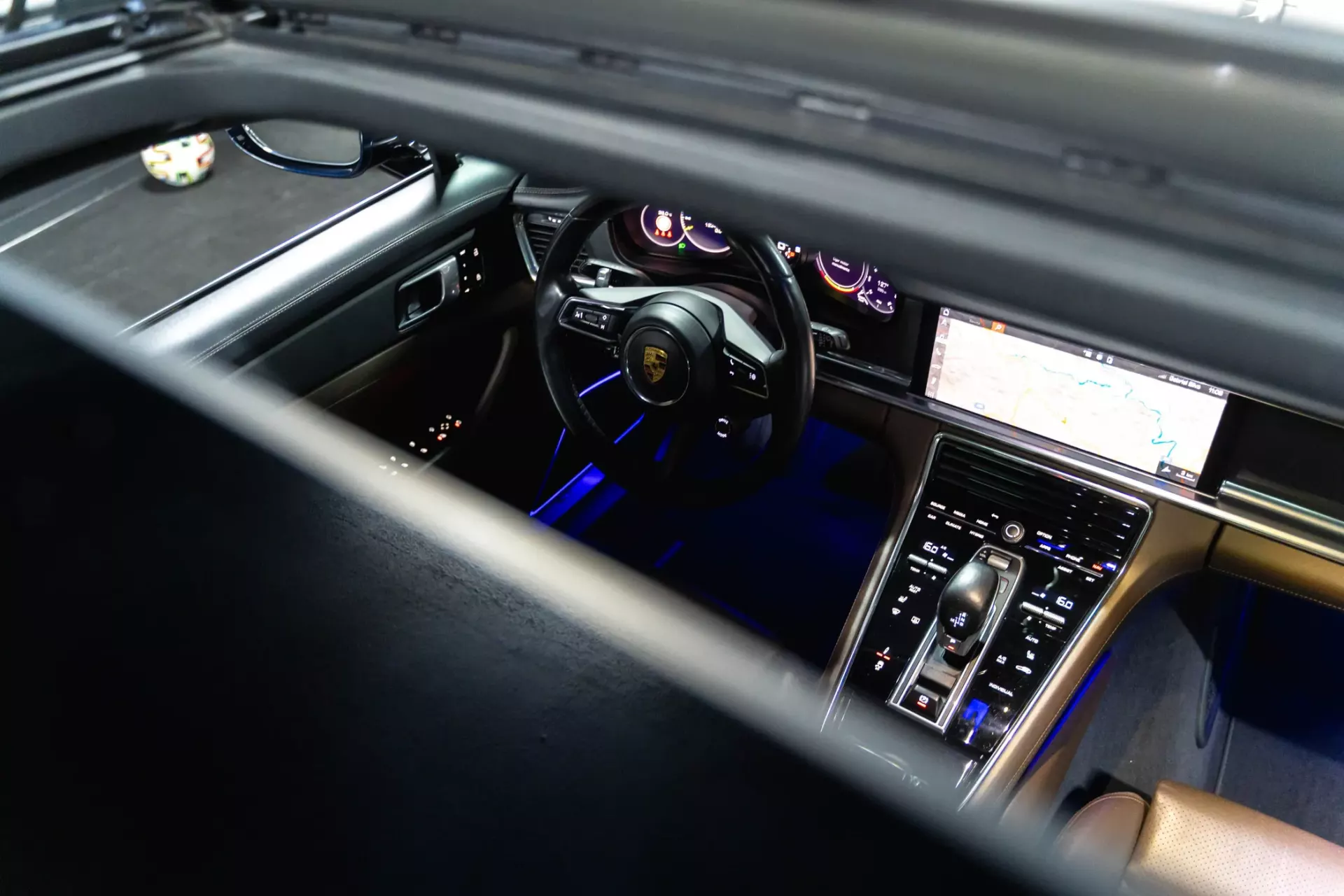 Porsche Panamera Sport Turismo 23