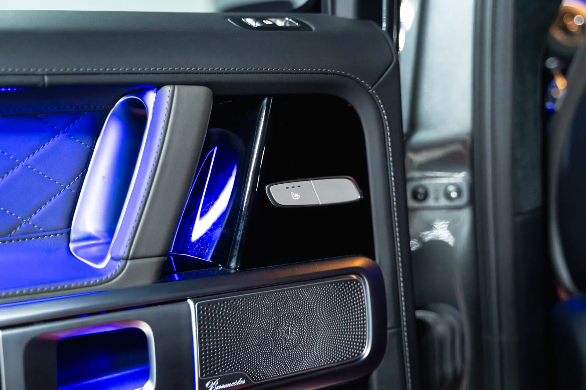 Mercedes-Benz G 63 AMG Standard 20