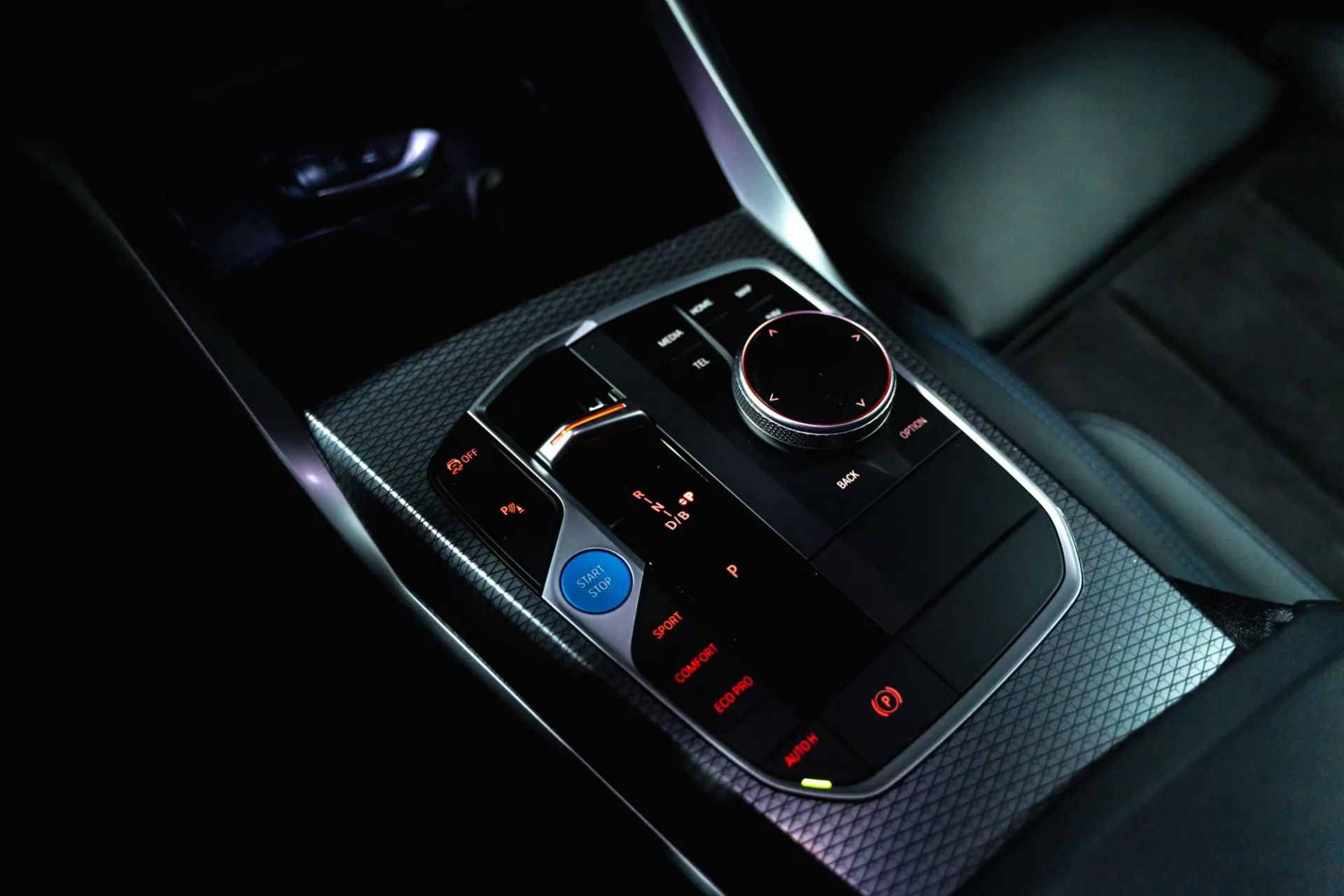 BMW i4 eDrive40 Pack Desportivo M Pro 11