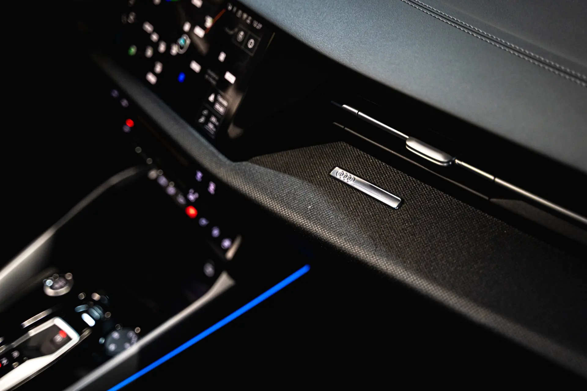 Audi A3 Sportback e-hybrid 150 kW S tronic S line 23