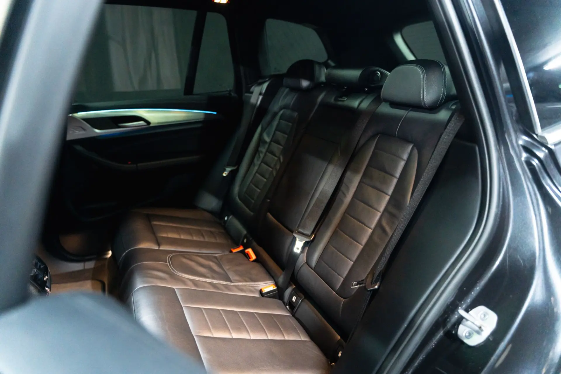 BMW iX3 Inspiring 19