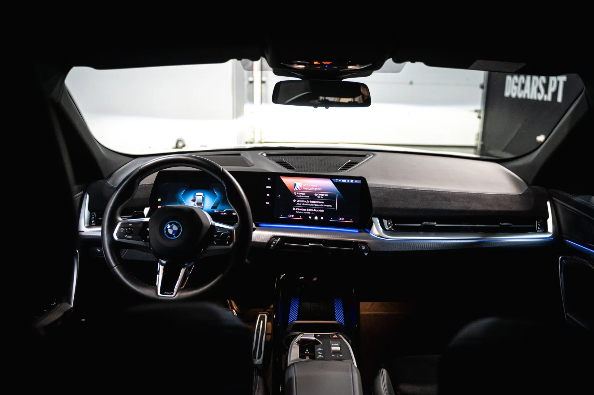 BMW iX2 eDrive20 Pack Desportivo M 15