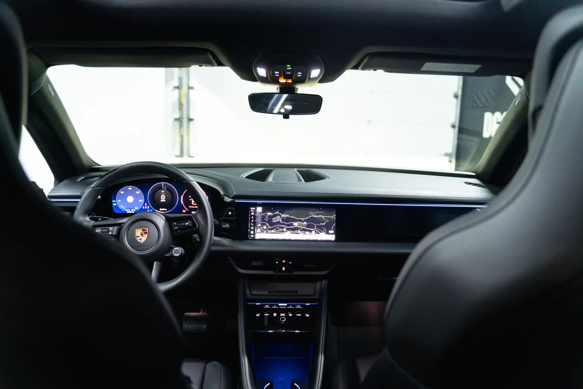 Porsche Macan Electric 4 20