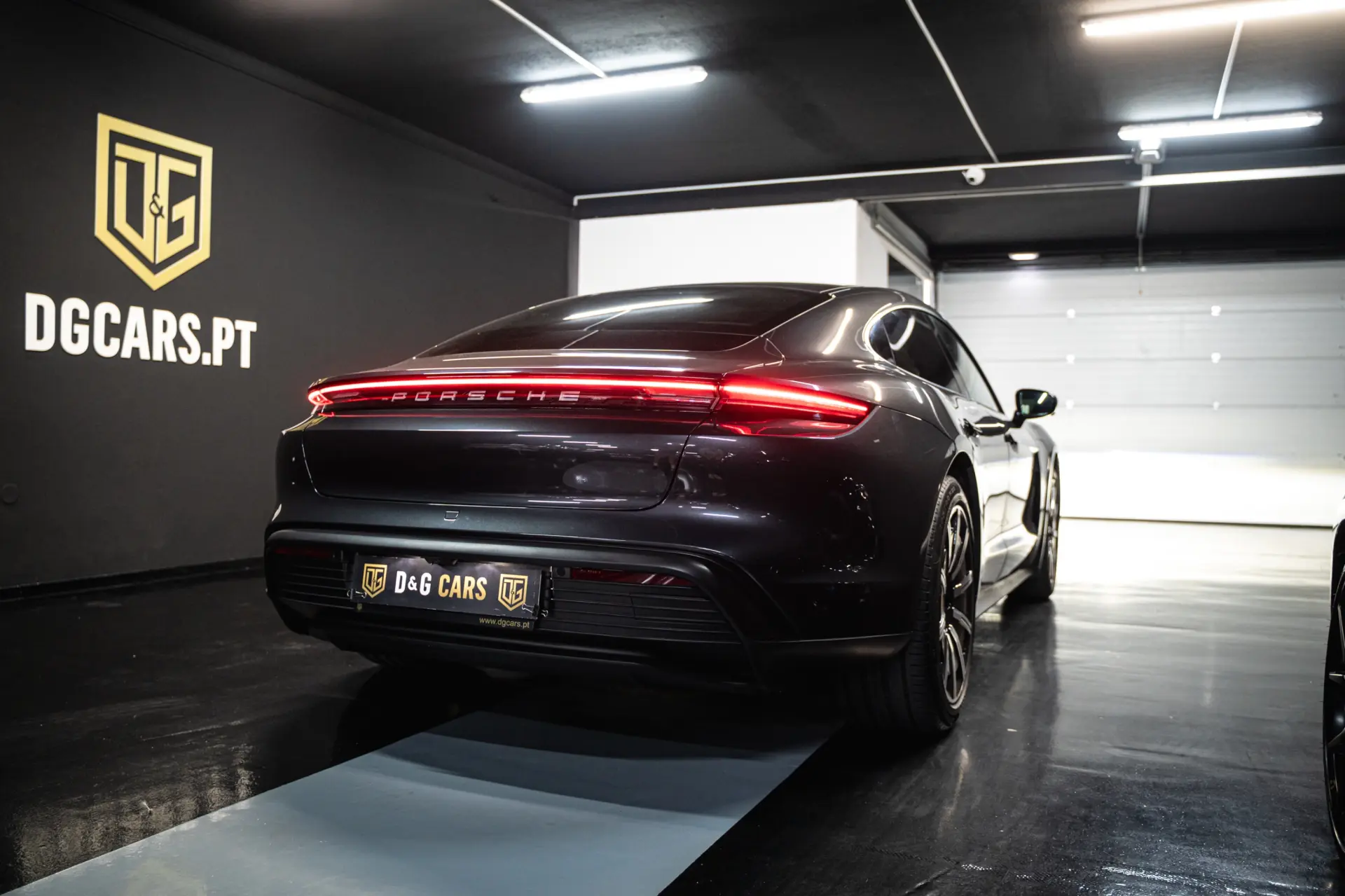 Porsche Taycan Bateria Performance Plus 24