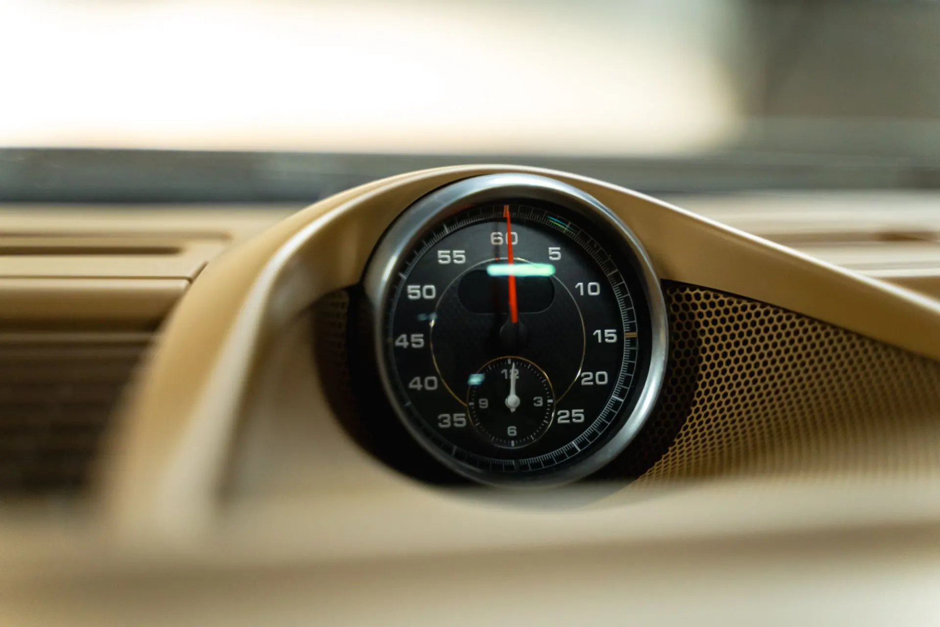 Porsche Panamera Turbo S PDK 14