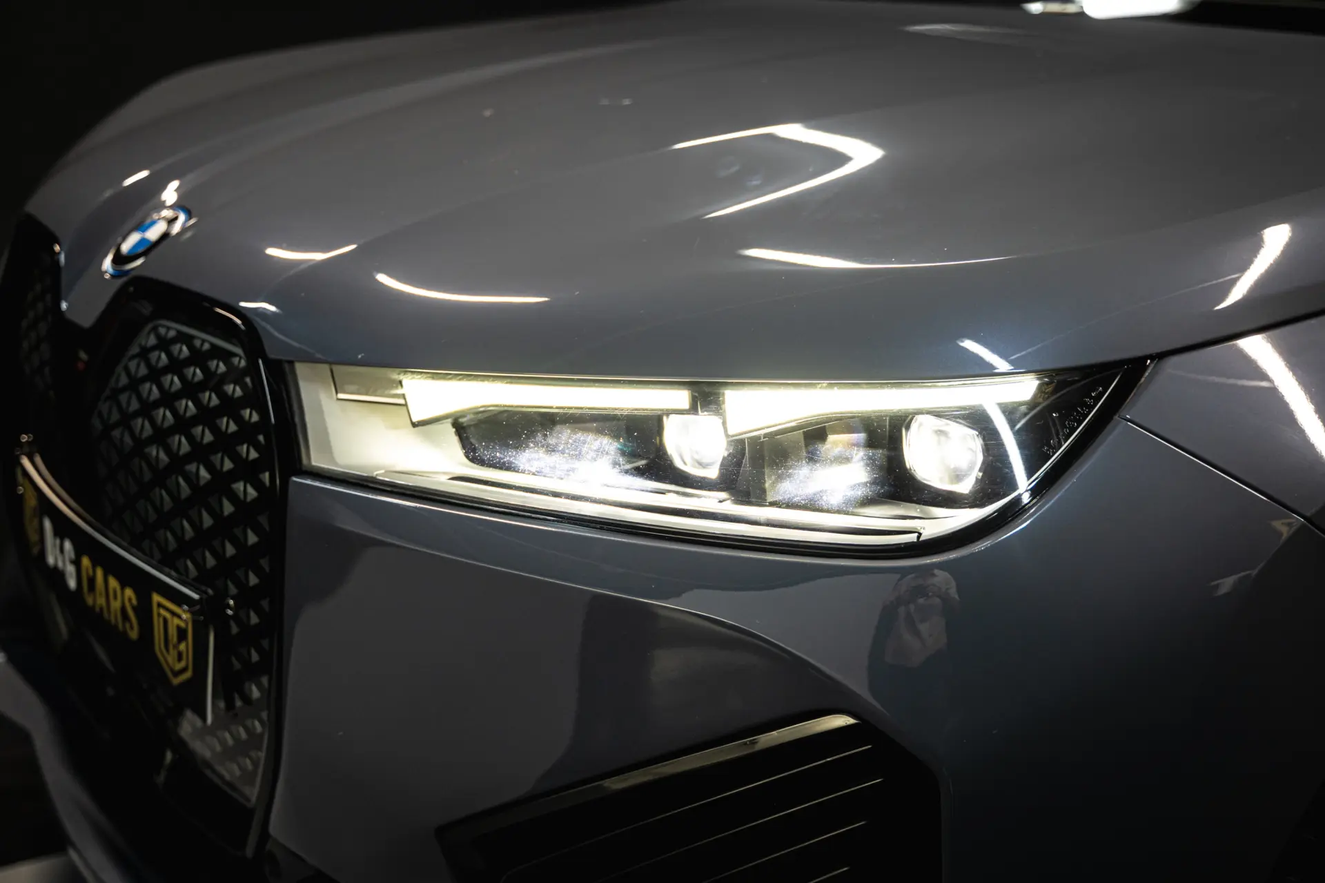 BMW iX xDrive 40 Pack Desportivo 24