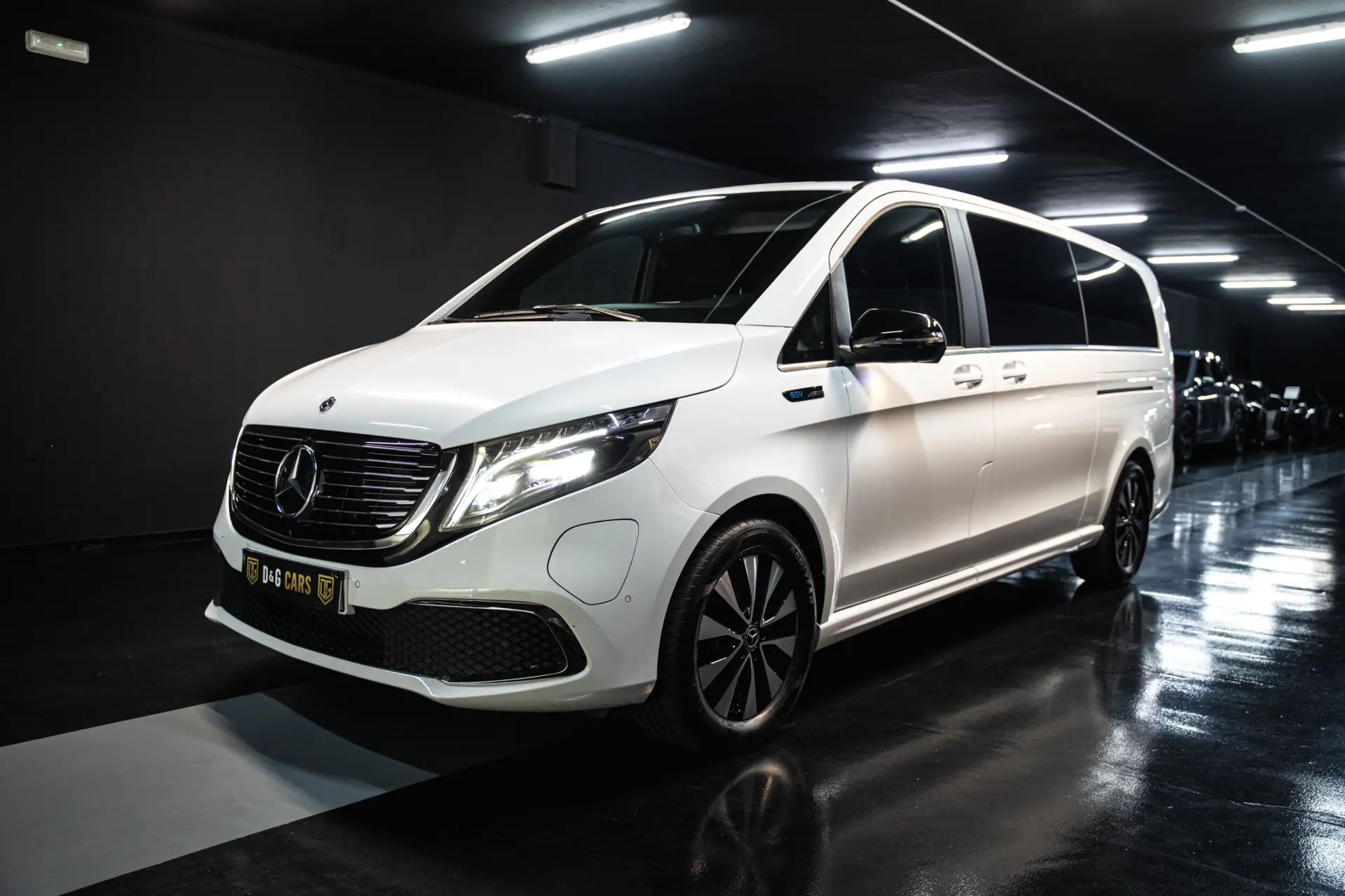 Mercedes-Benz EQV 300 Longo 18