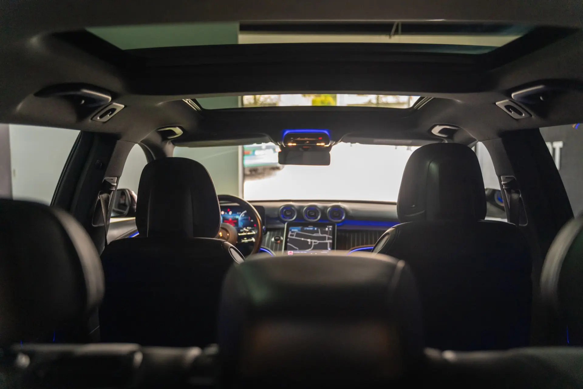 Mercedes-Benz C 300 e AMG Line 17