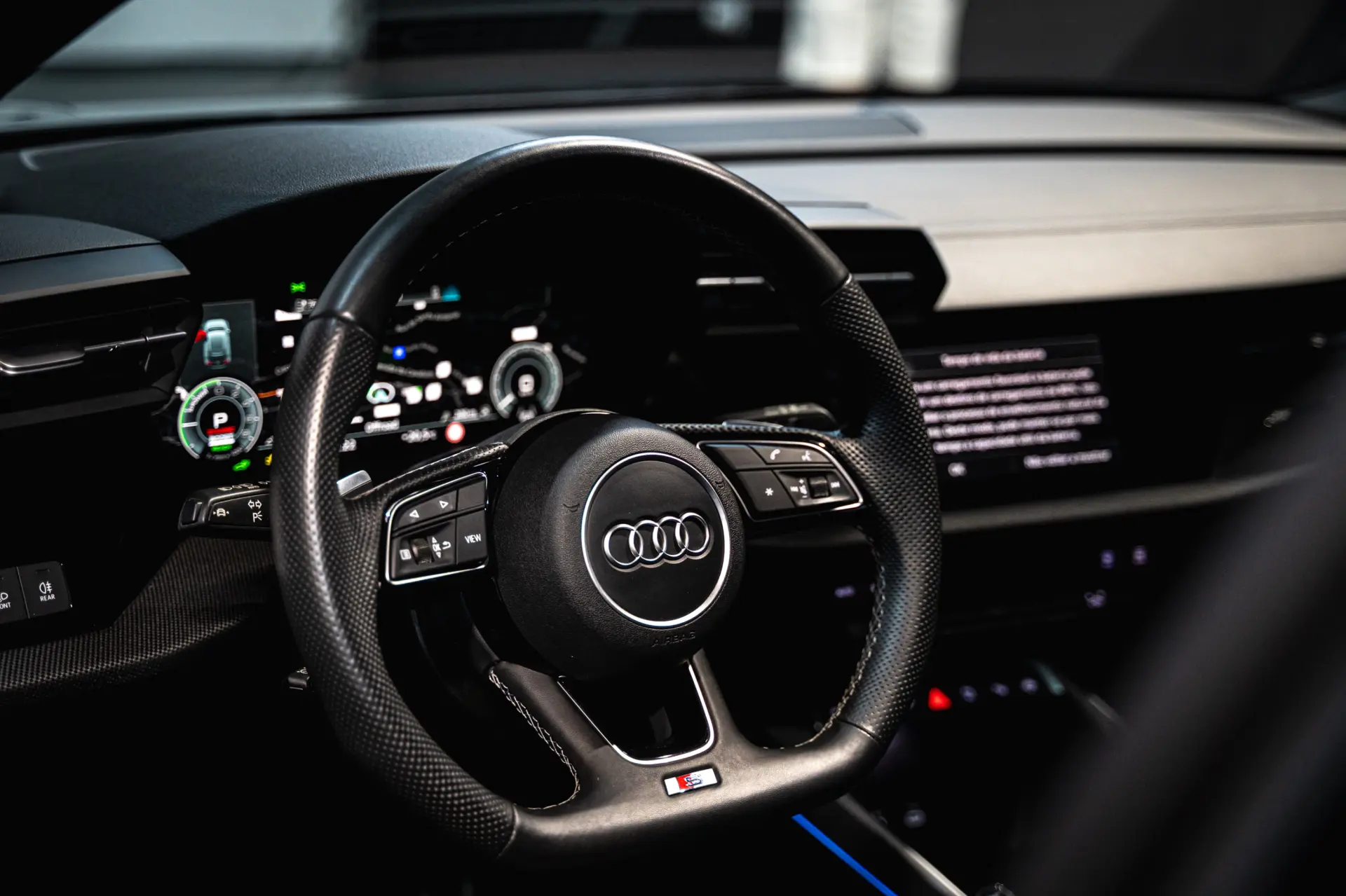 Audi A3 Sportback e-hybrid 150 kW S tronic S line 8
