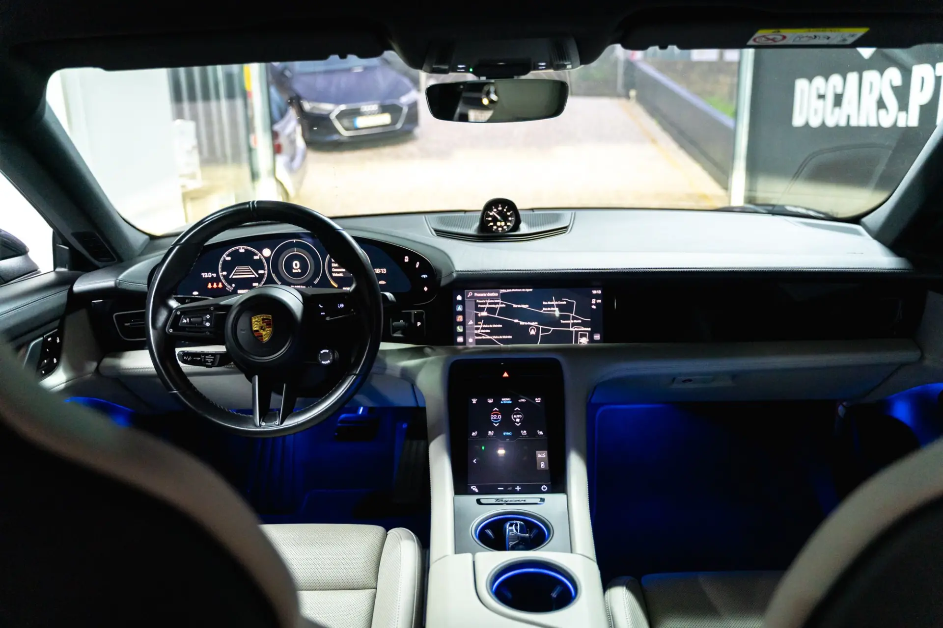 Porsche Taycan 4S 21