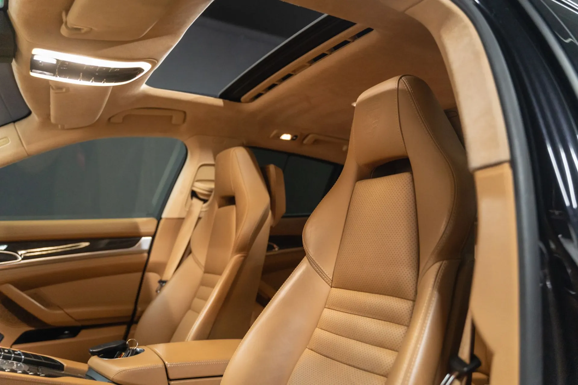 Porsche Panamera Turbo S PDK 20