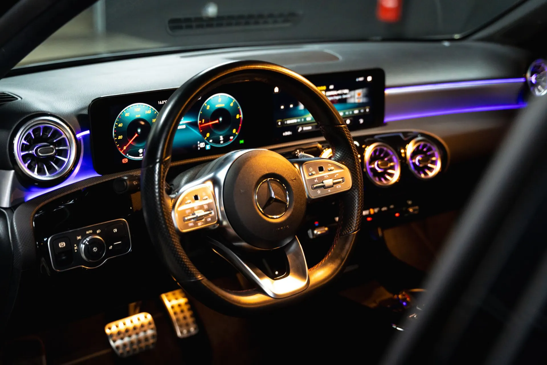 Mercedes-Benz A 180 d AMG Line Aut. 5