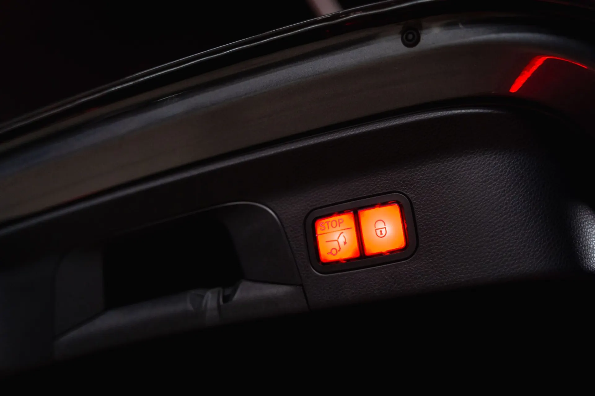 Mercedes-Benz GLC 300 e Coupé 4Matic 26