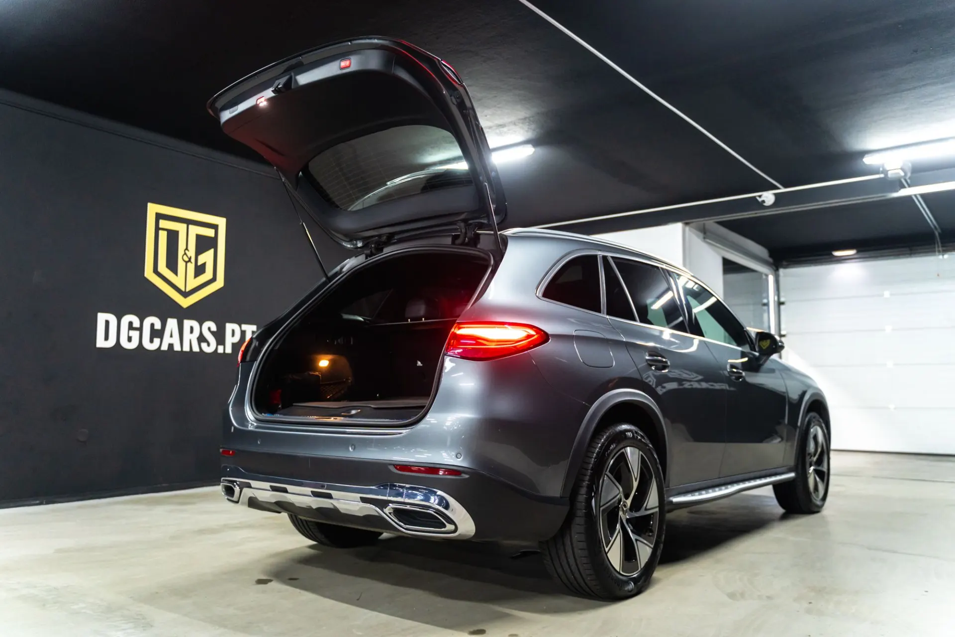 Mercedes-Benz GLC 300 e 4Matic 27