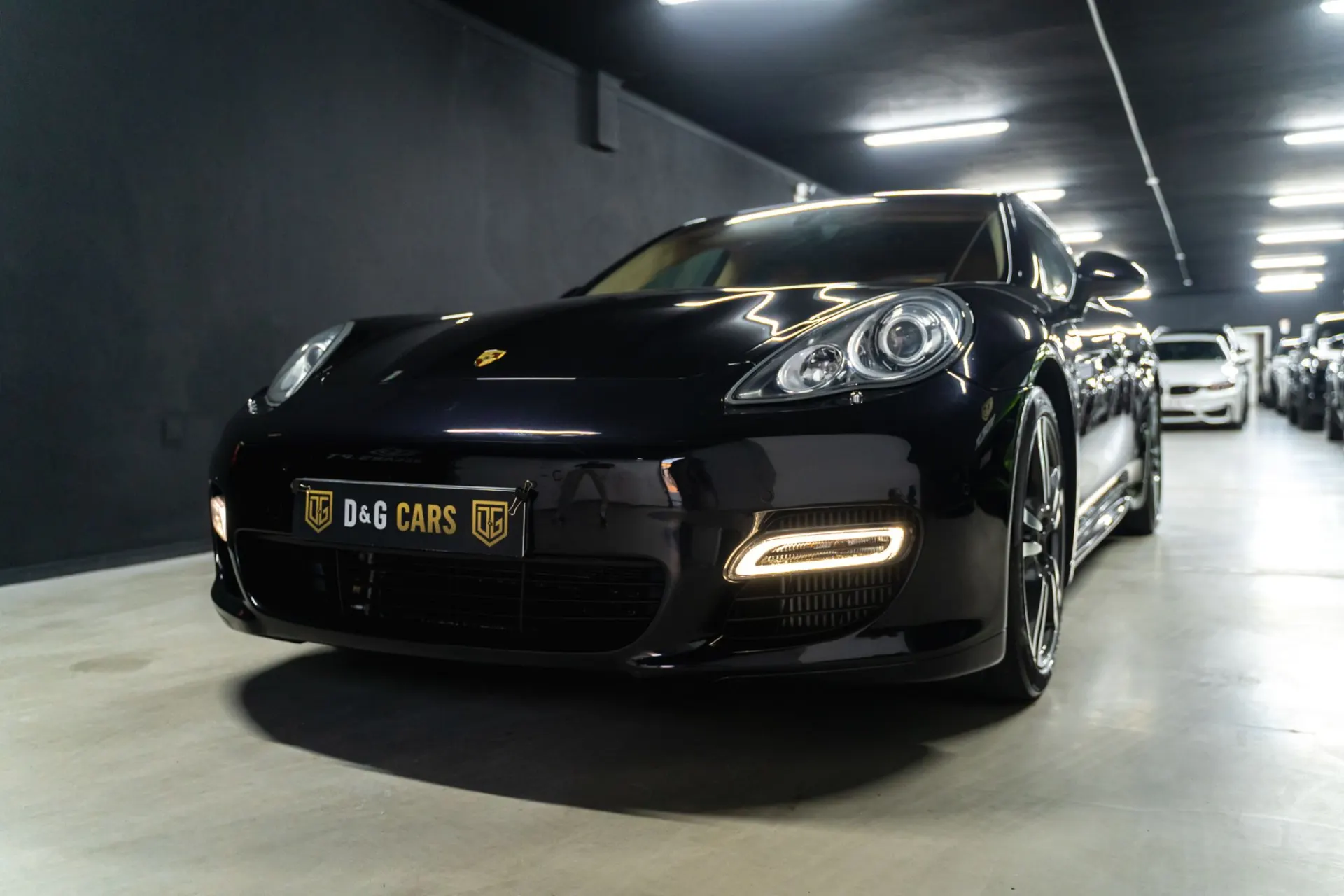 Porsche Panamera Turbo S PDK 27