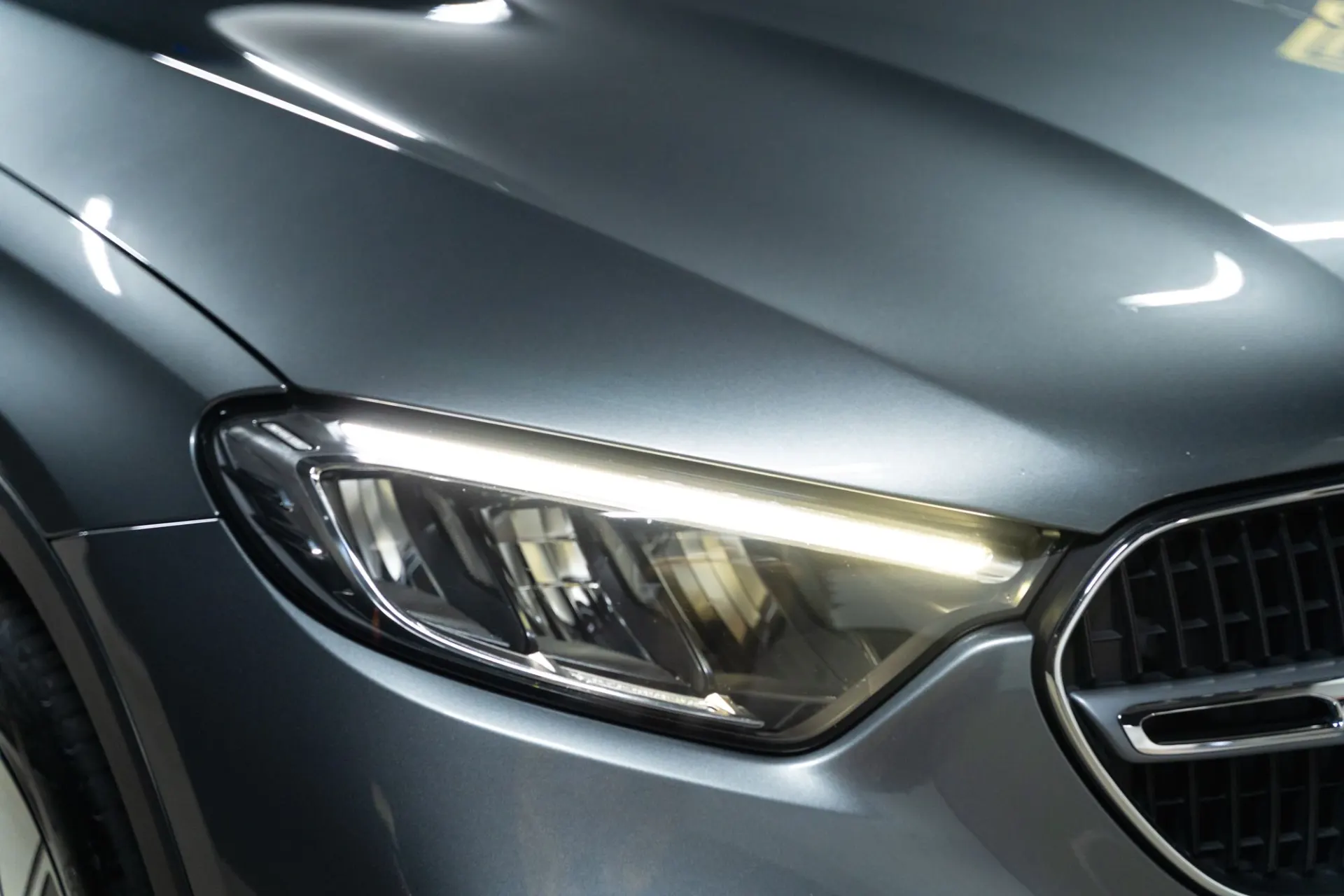 Mercedes-Benz GLC 300 e 4Matic 23