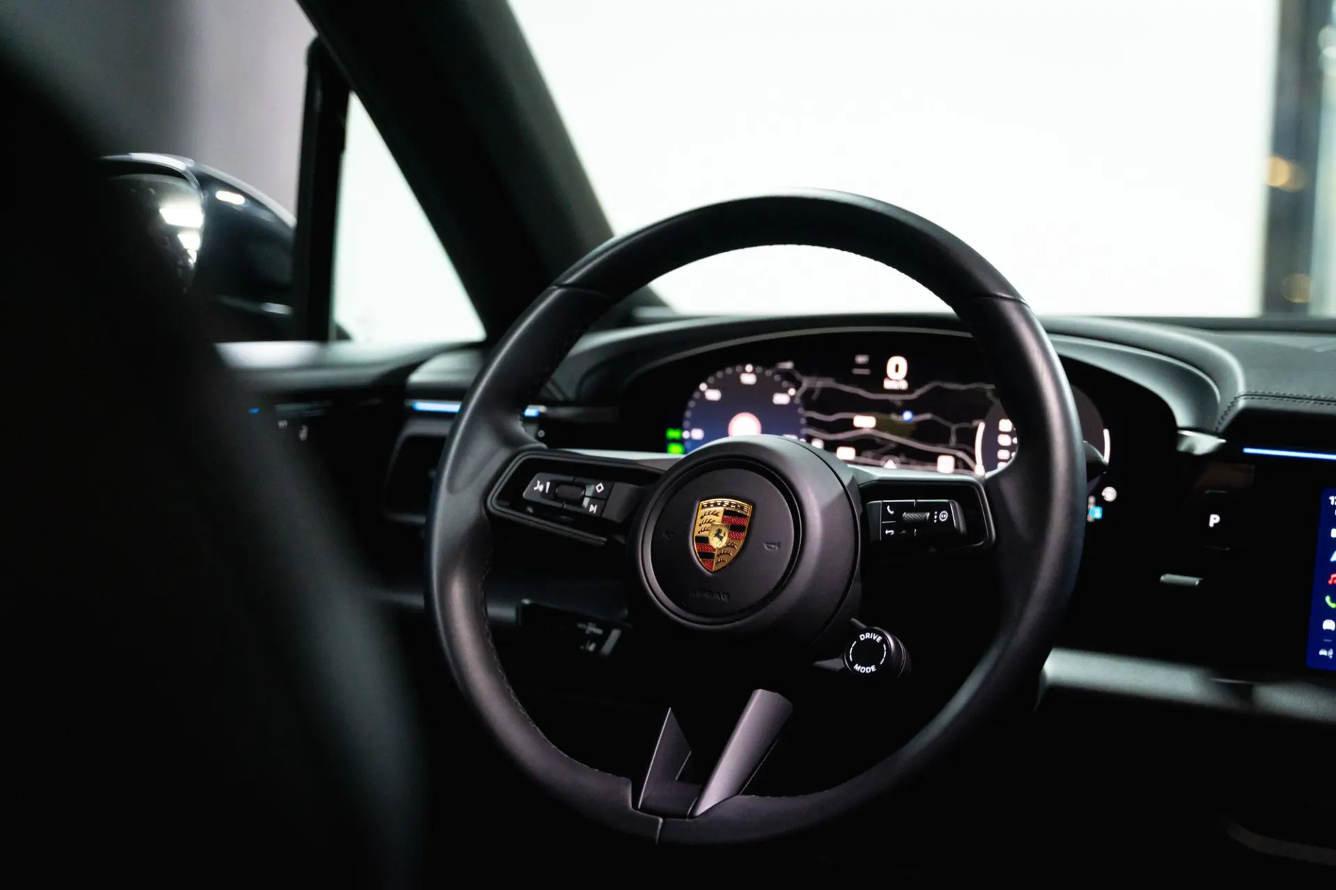 Porsche Macan Standard 23