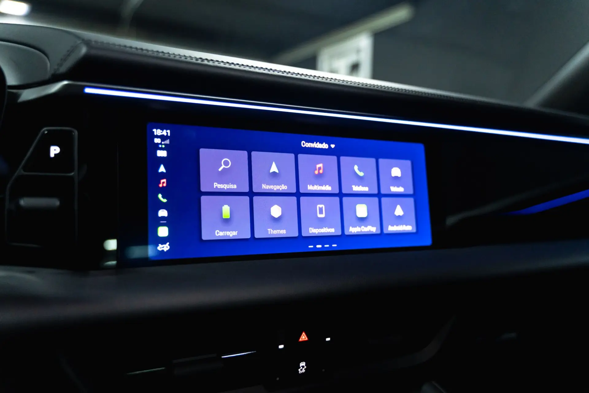 Porsche Macan Electric 4 13