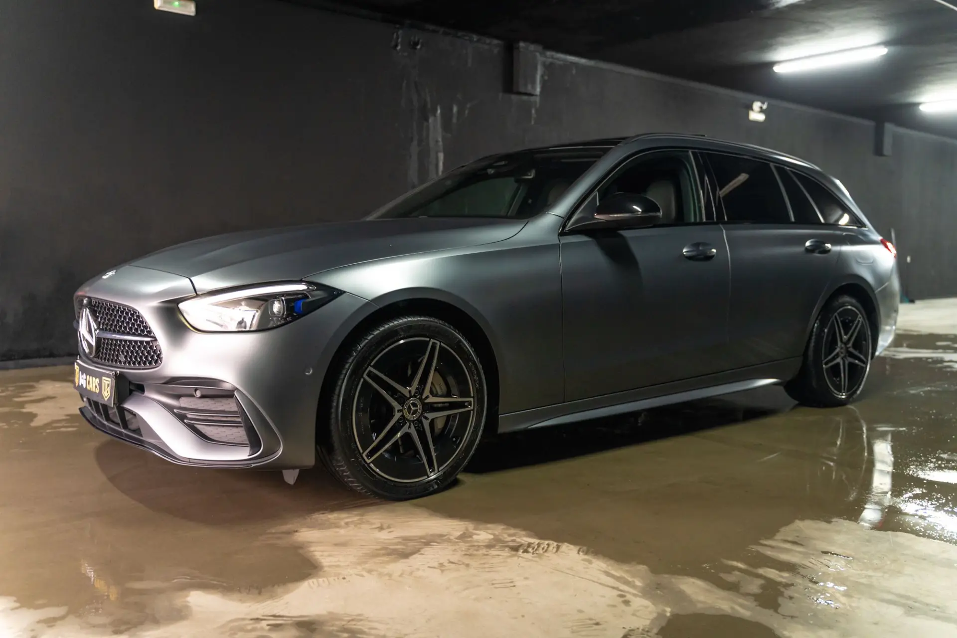 Mercedes-Benz C 300 e AMG Line 2