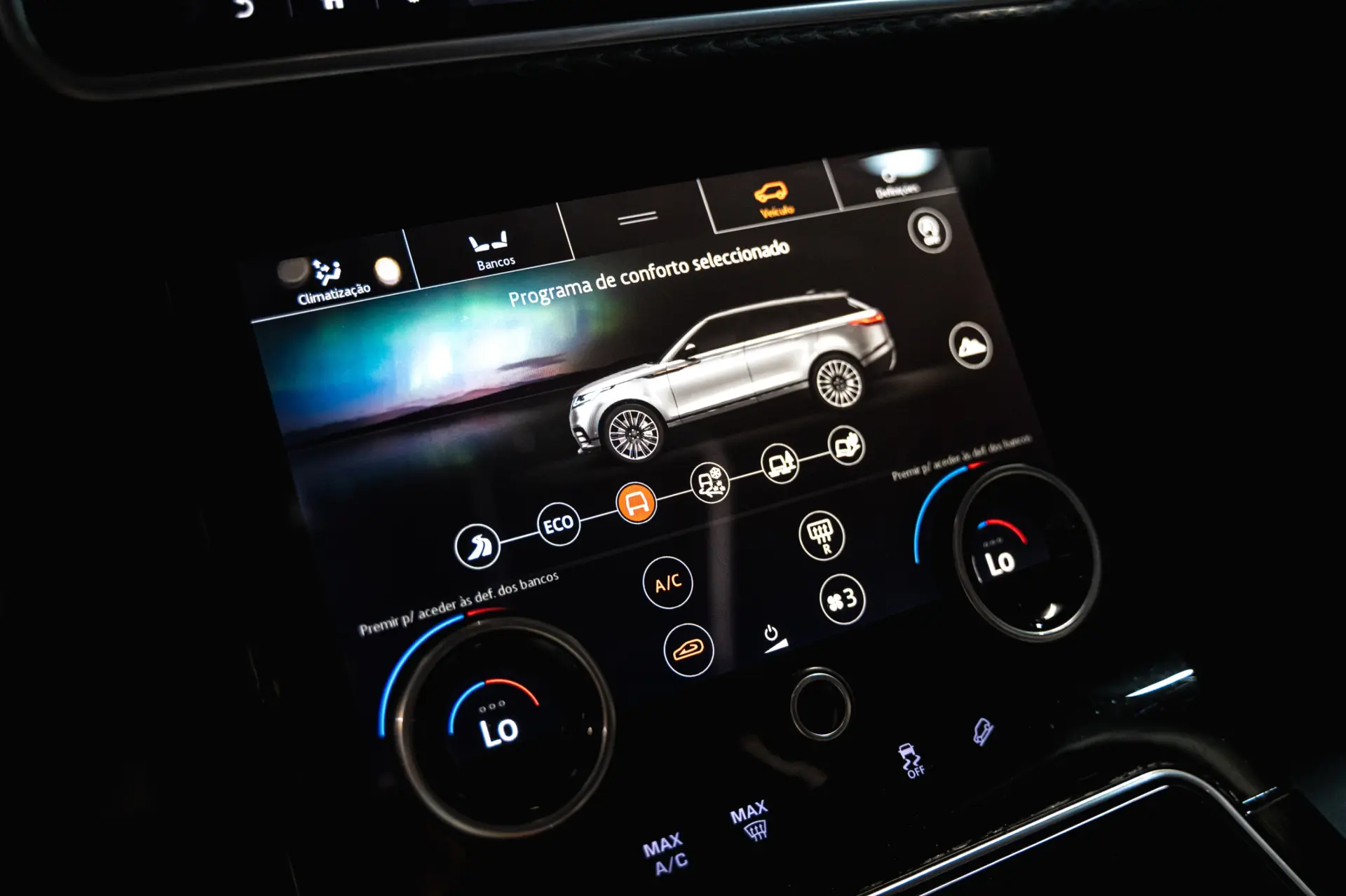Land Rover Range Rover Velar 2.0 D S 11