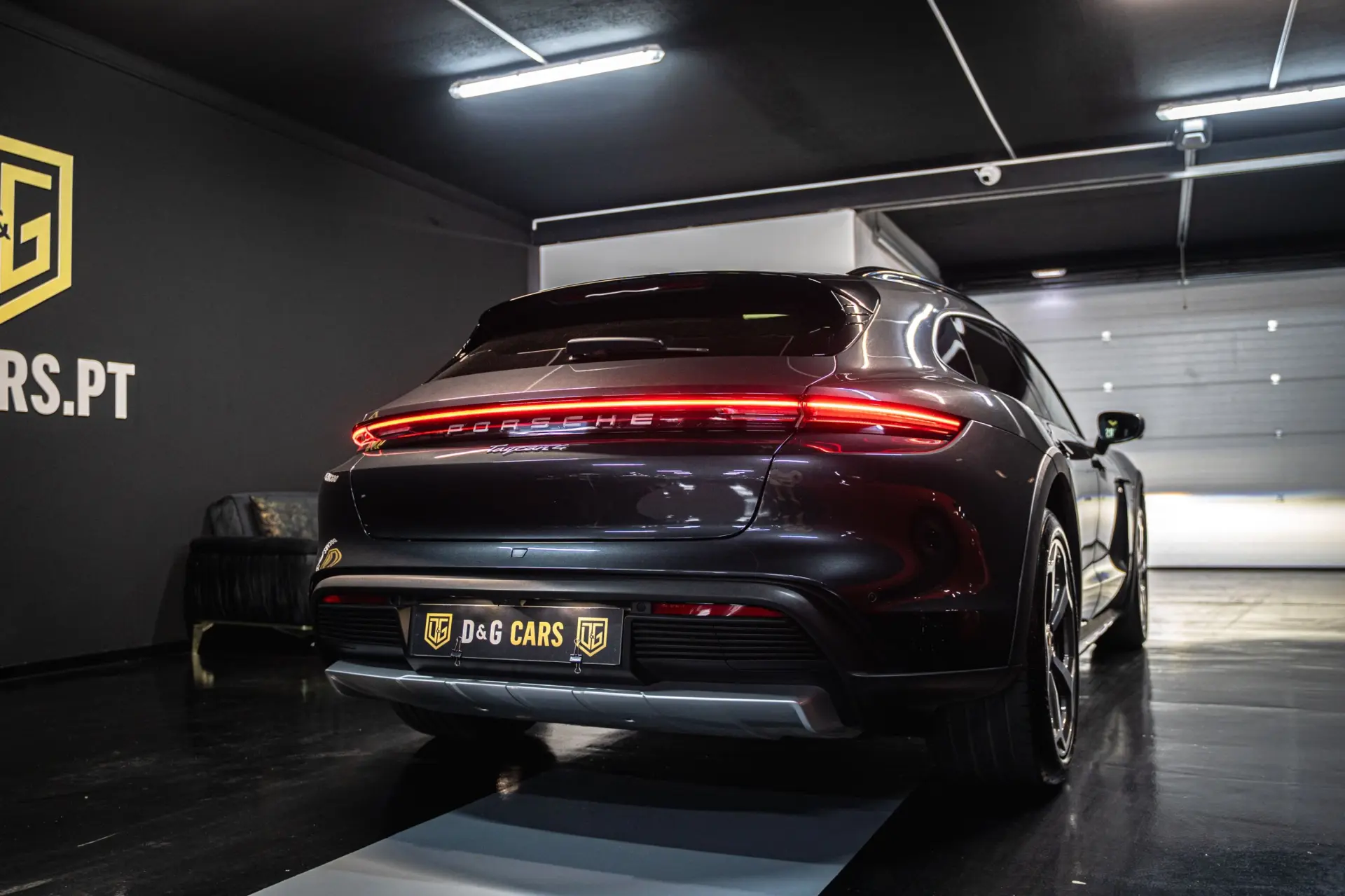 Porsche Taycan Cross Turismo 4 2