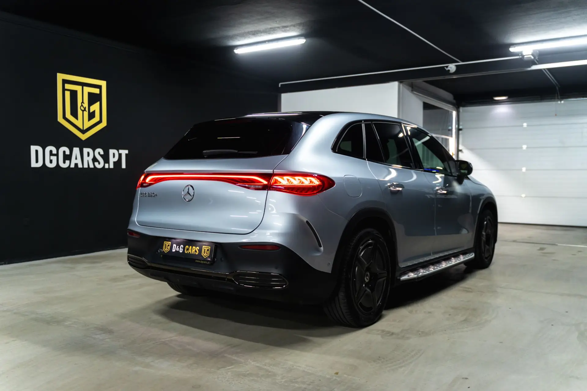 Mercedes-Benz EQE SUV 350+ 20