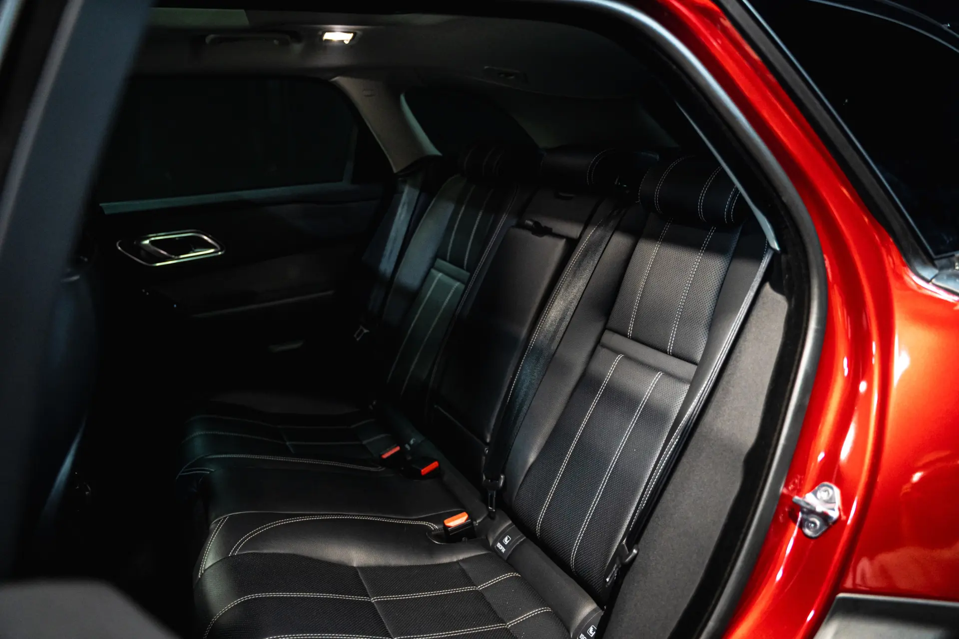 Land Rover Range Rover Velar 2.0 D S 16