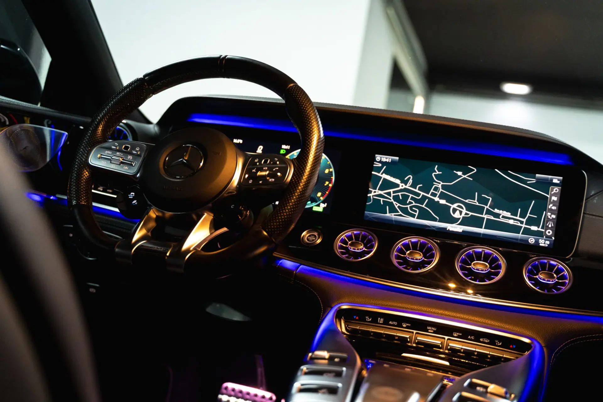 Mercedes-Benz AMG GT 53 4Matic+ 25