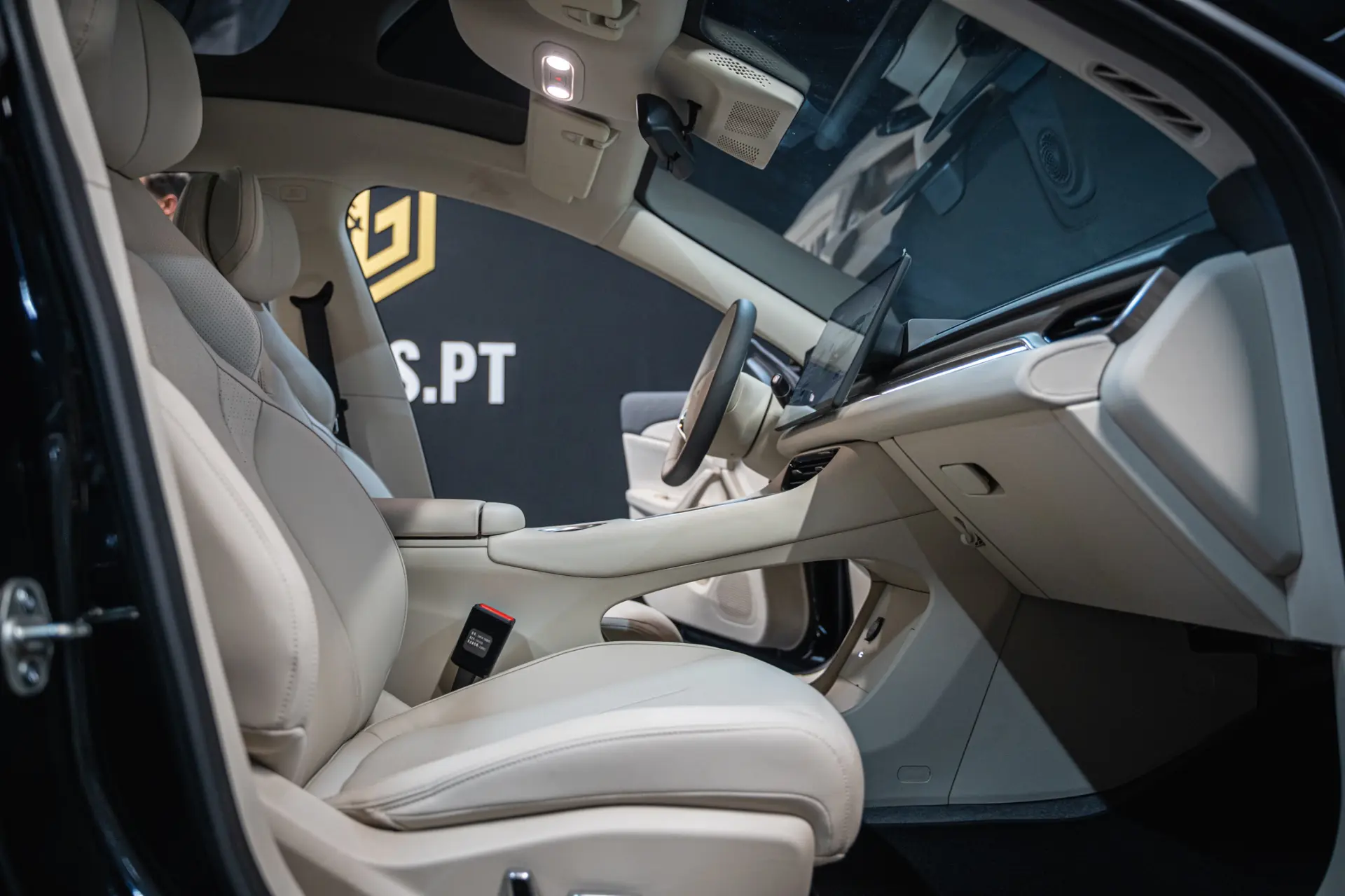 Forthing S7 EV 56.8 kWh 22