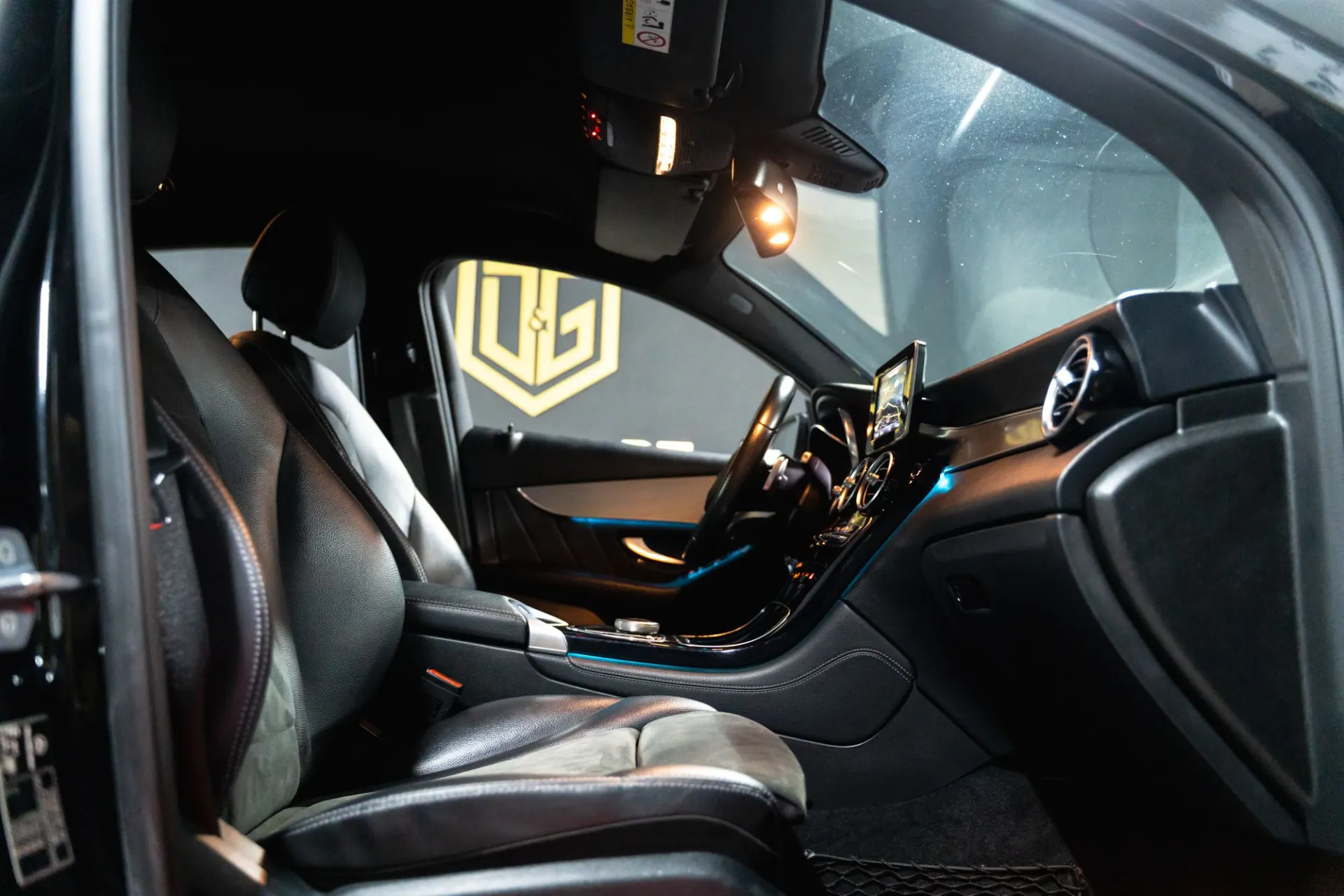 Mercedes-Benz GLC 250 d Coupé AMG Line 4-Matic 18