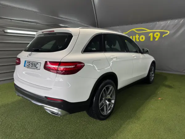 Mercedes-Benz GLC 220 d 4Matic 6