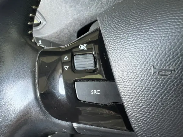 Peugeot 308 SW 1.6 BlueHDi Allure J17 11