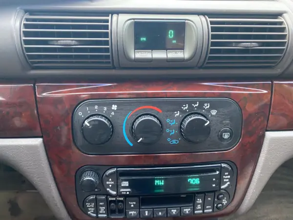 Chrysler Sebring 2.0 LX Automatic 20