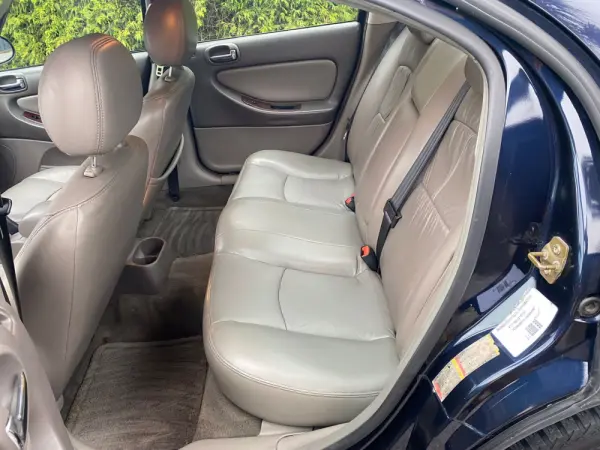 Chrysler Sebring 2.0 LX Automatic 29