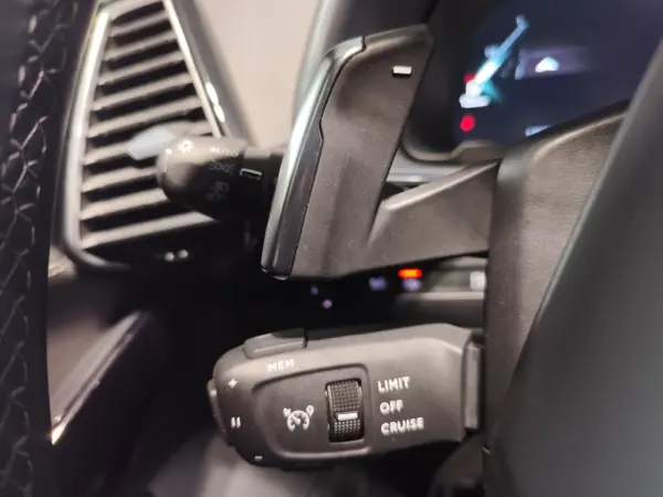 DS DS7 Crossback E-Tense Rivoli EAT8 9