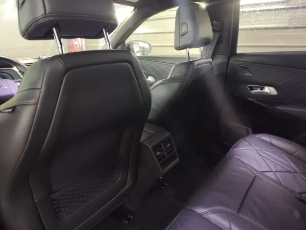 DS DS7 Crossback E-Tense Rivoli EAT8 29