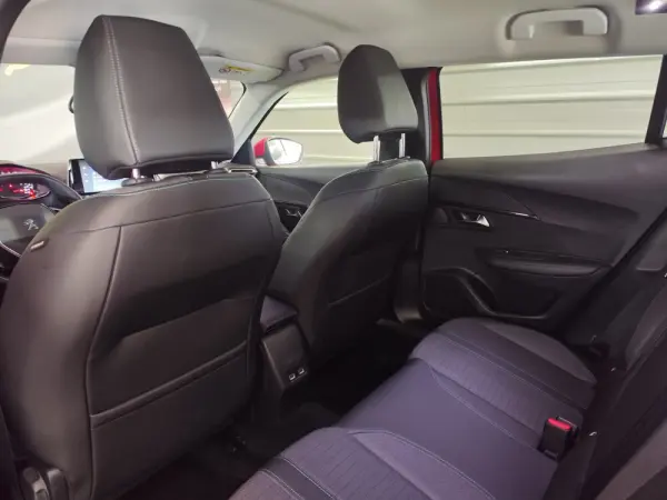 Peugeot 2008 PureTech 100 Allure 30