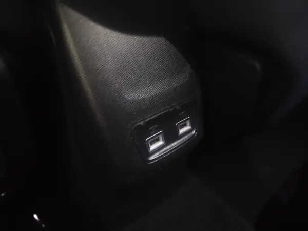 Peugeot 2008 PureTech 100 Stop&Start Allure Pack 30