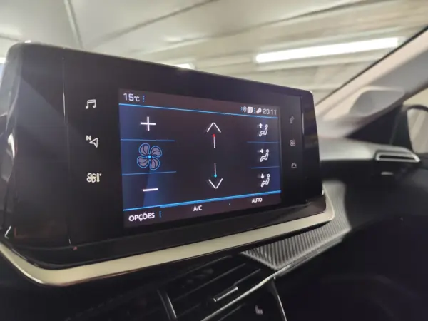 Peugeot 208 1.2 PureTech Allure 18