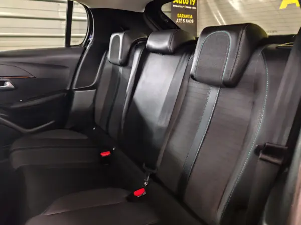 Peugeot 208 1.2 PureTech Allure 29