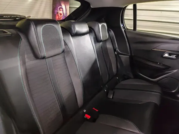 Peugeot 208 1.2 PureTech Allure 30