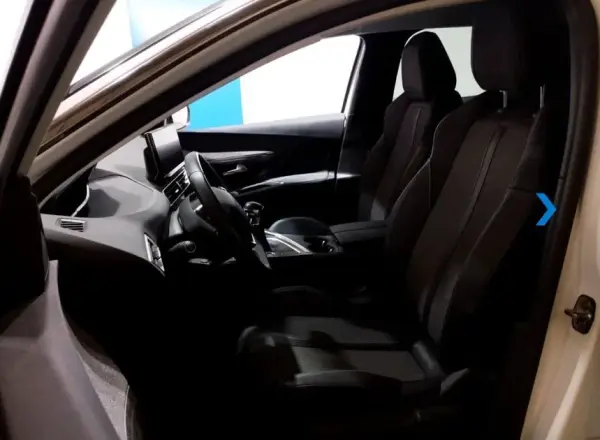 Peugeot 3008 1.2 PureTech Allure Pack 13