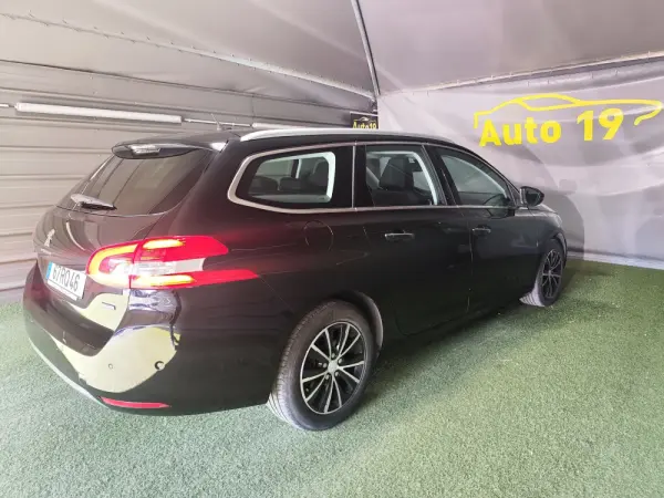 Peugeot 308 SW e-HDi FAP 115 Stop&Start Allure 4