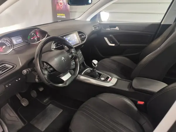 Peugeot 308 SW e-HDi FAP 115 Stop&Start Allure 14