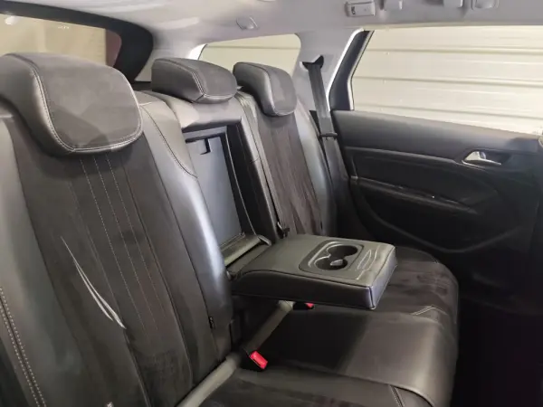 Peugeot 308 SW e-HDi FAP 115 Stop&Start Allure 29